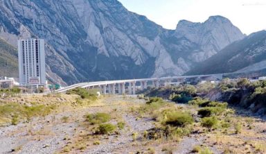 Comunicado sobre la ampliación de la autopista Monterrey-Saltillo en el río Santa Catarina