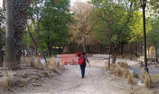 Daños de la obra de Servicios de Agua y Drenaje de Monterrey I.P.D. en el Parque Ciudadano